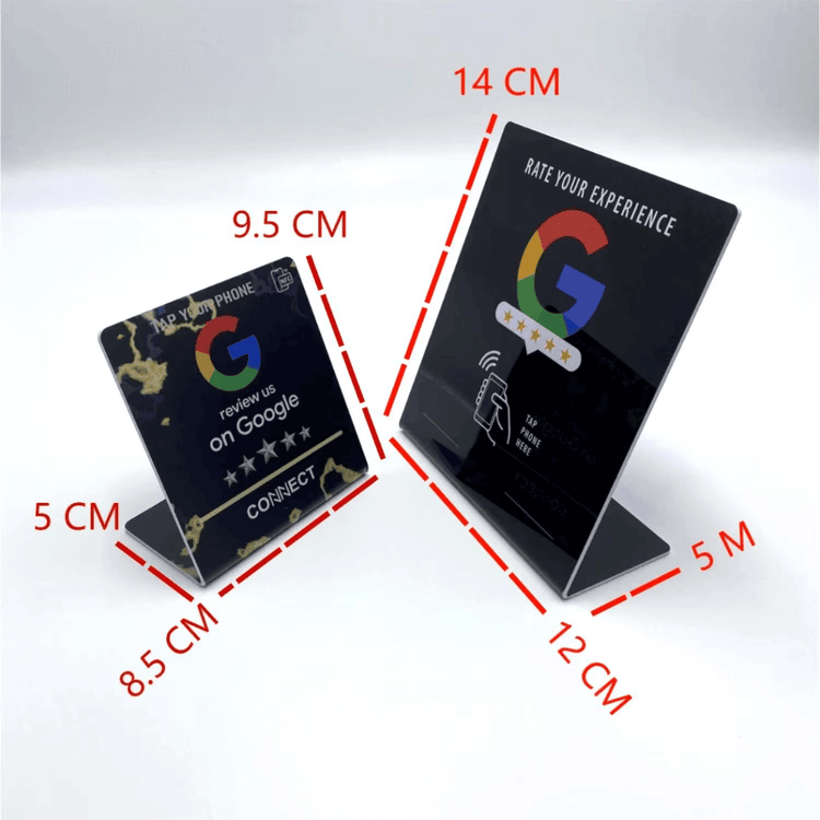 Персонализирани NFC стойки за връзки към социални профили, представени от гледна точка на ясен персонализиран печат за NFC Stands приложения.