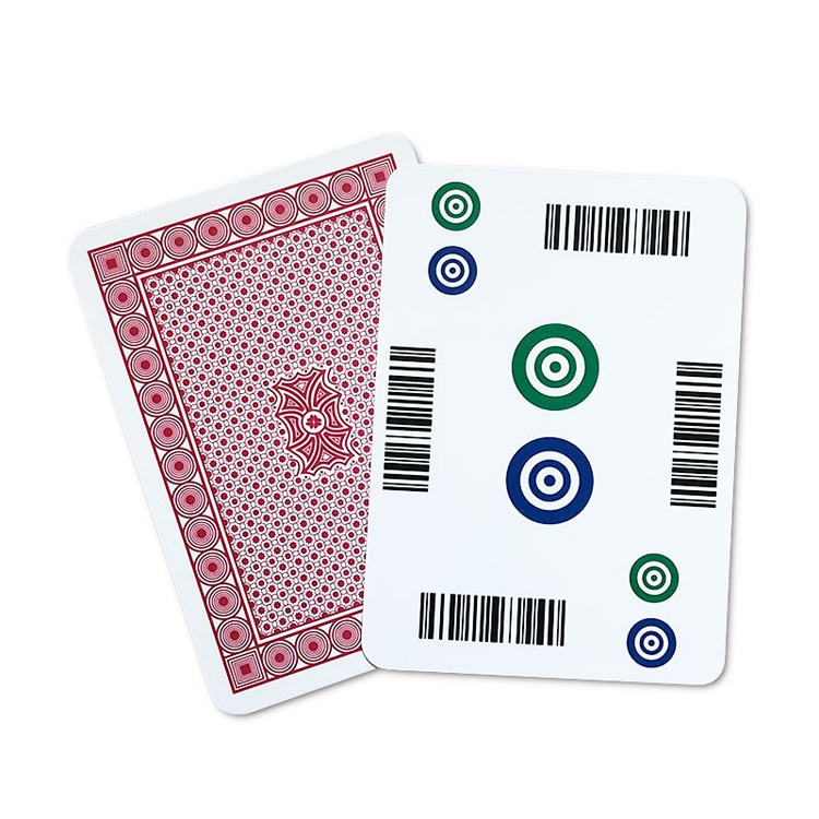 RFID пластмасови карти за казино в търговска опаковка за купувачи, сравняващи различни решения.