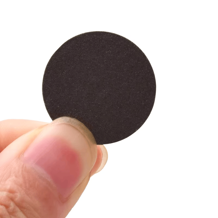 Изображението показва Универсални HF RFID хартиени етикети за опаковане във веригата за доставки с управление на активи за приложения в категория HF RFID етикети.