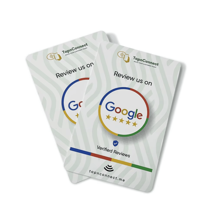 Задната страна на карта за отзиви в Google показваща ясни инструкции и QR код за сканиране и оценяване от клиентите.