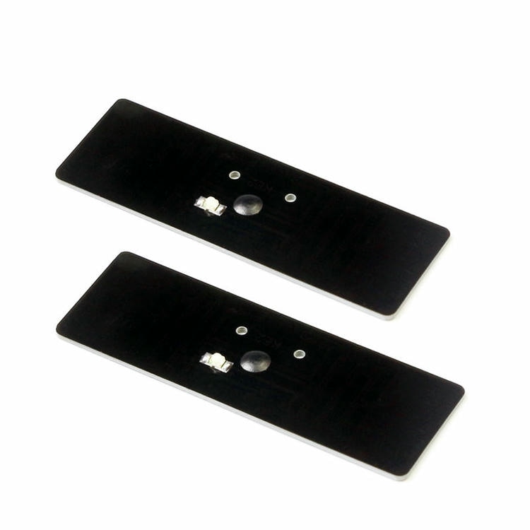 PCB RFID LED таг за проследяване на активи, показващ полиран ръб в категорията PCB RFID тагове за метални повърхности.