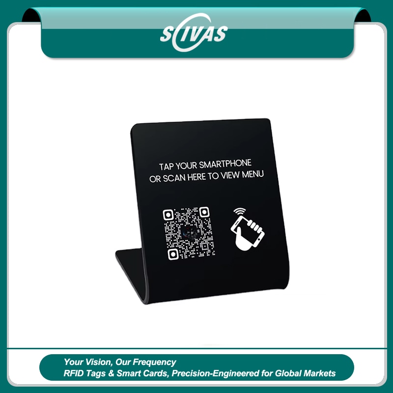 Акрилна NFC стойка със сигурно захващане за отзиви на щандове с акцент върху сцена на приложение за проекти в категория NFC стойки.