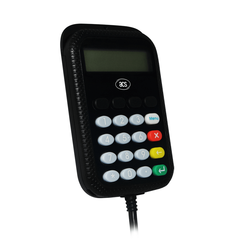 PIN четецът за смарт карти APG8201-B2 е показан в наклонен перспективен изглед за подчертаване на формата на тялото и разположението на клавиатурата.