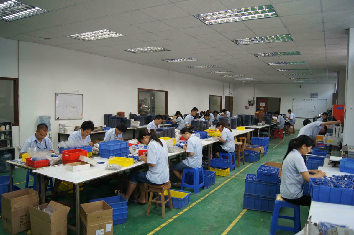 Производствена линия за RFID тагове на SCIVAS за индустриално производство на RFID тагове